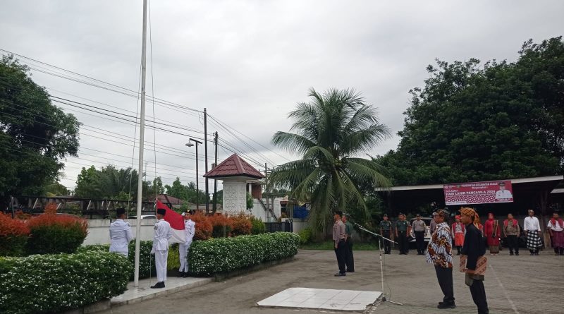 Pemerintah Kecamatan Kuala Laksanakan Upacara Peringatan Hari Lahir Pancasila
